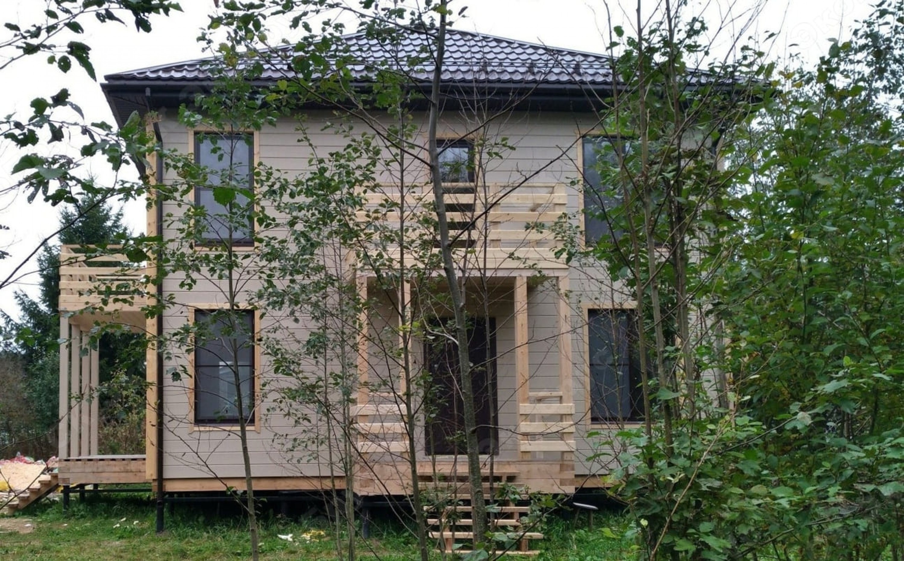 Каркасный дом 11 на 11 м фото. Строительство по индивидуальному проекту фото №2