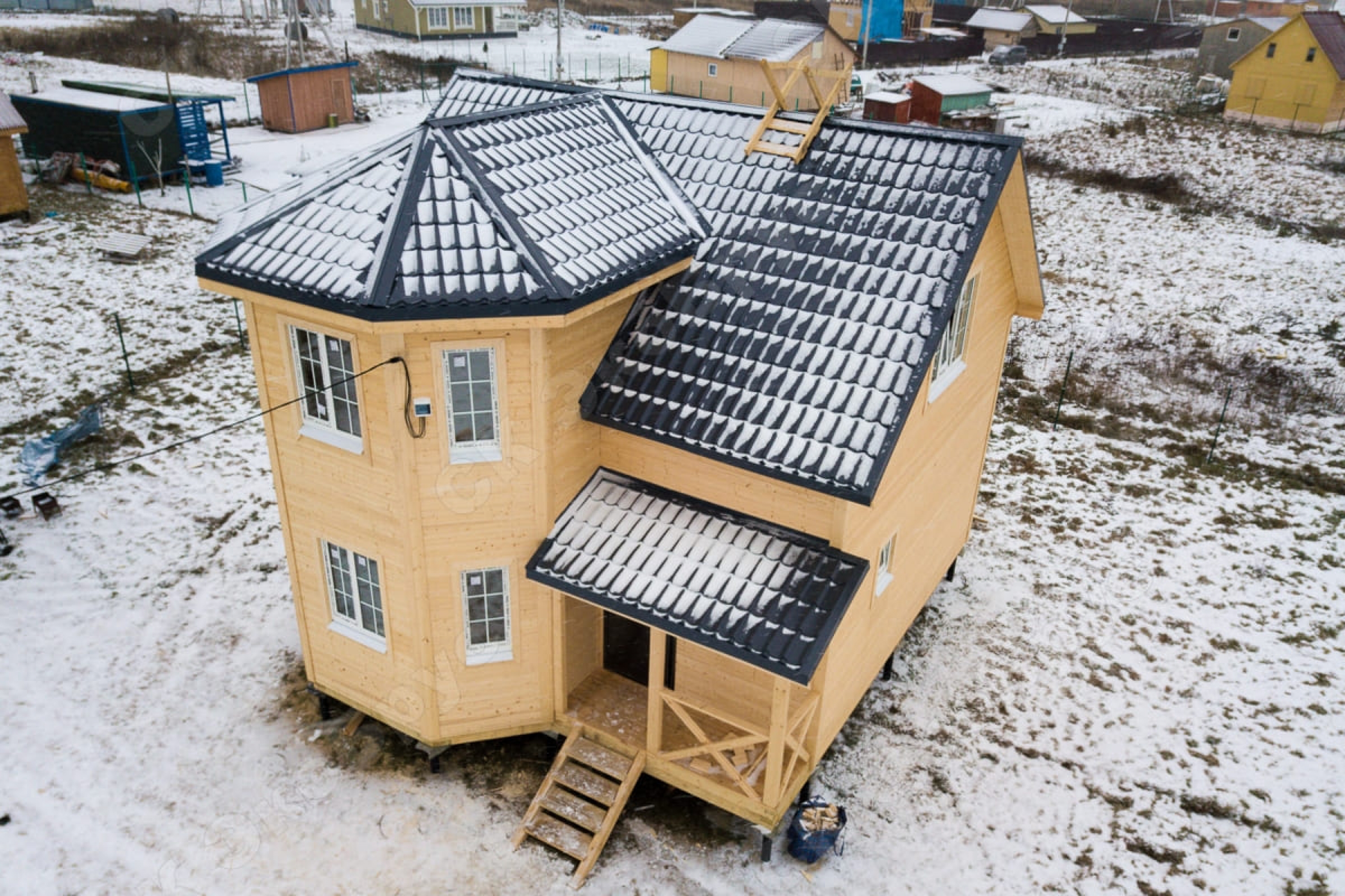 Каркасный дом 7 на 8 м фото. Строительство по индивидуальному проекту фото №11